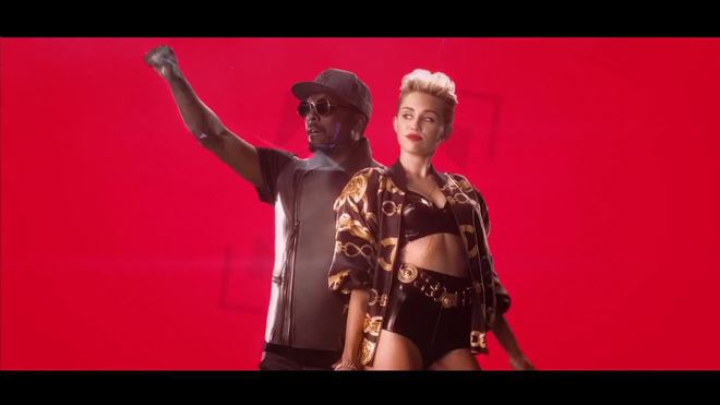 Майли Сайръс и Уил.Ай.Ем