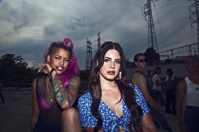 Lana del rey v tropico