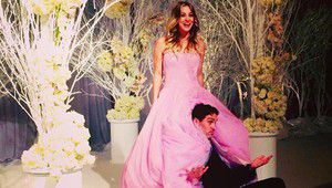 Кейли Куоко се омъжи в розово