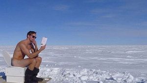 Александър Скарсгаард на Южния полюс