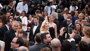 Кейт Бланшет сред тълпата на червения килим