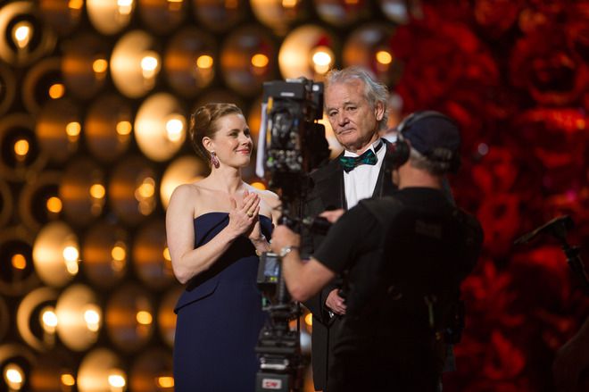 Ейми Адамс и Бил Мъри на сцената на "Оскарите"