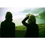 Карли Клос и Тейлър Суифт се любуват на пейзажа