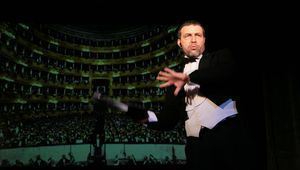 Христо Мутафчиев на сцената на Малък градски театър "Зад канала"