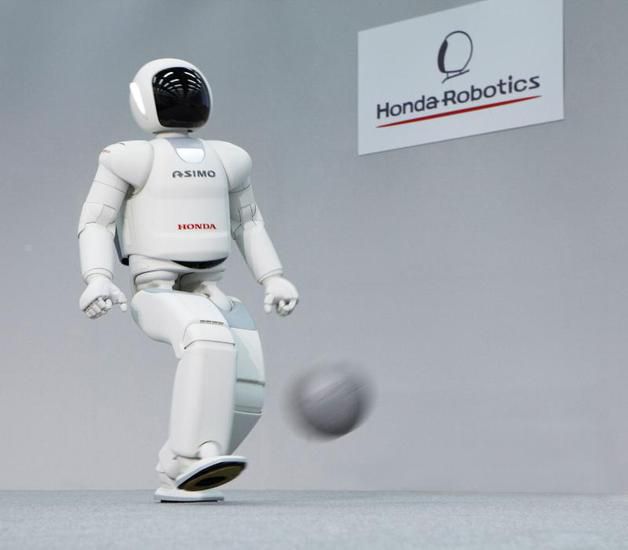 Роботът ASIMO, версия 2014