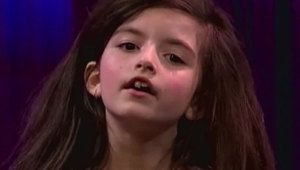 Звездата от "Норвегия търси талант" Анджелина Джордан пее Fly Me To The Moon на Франк Синатра