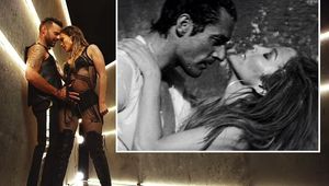 Джей Ло се натиска с Рики Мартин и Дейвид Ганди