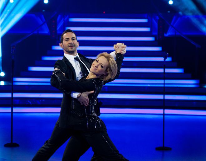 Албена и Калоян с фокстрот по "Блус брадърс"