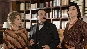 Еркюл Поаро и Ариадне Оливър