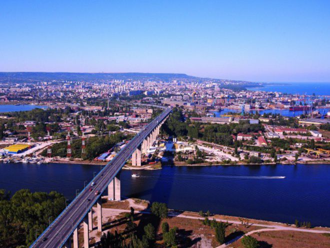 Аспаруховият мост във Варна