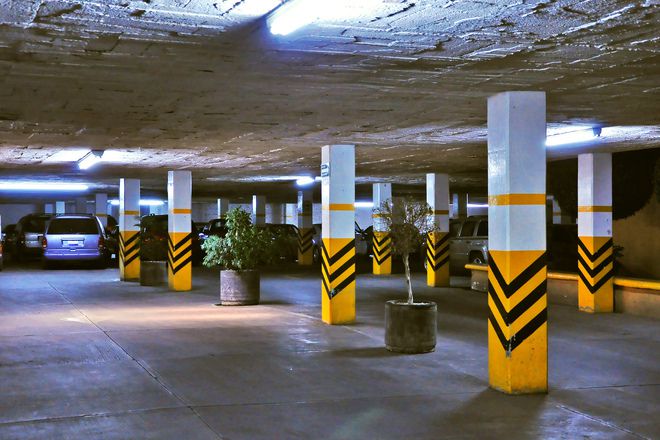 Podzemen parking