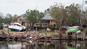 Щети от урагана "Катрина"