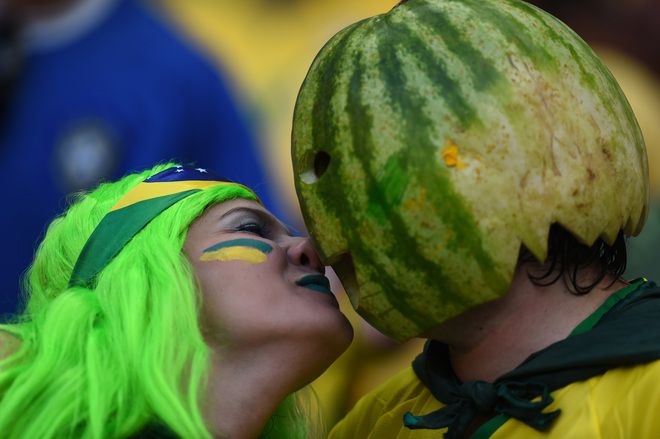 Колоритните запалянковци на световното в Бразилия