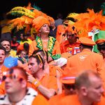 Оранжевите фенове на Холандия