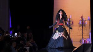 Кончита Вурст дефилира за "Готие"