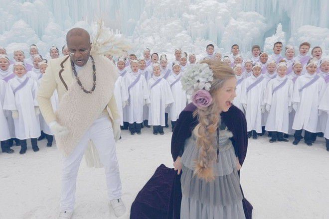 Leks uokar pravi neveroyaten kavar na pesenta let it go ot zamraznaloto kralstvo