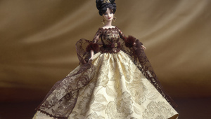 Барби, облечена от Оскар де ла Рента
