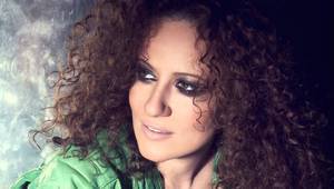 Белослава в едър план