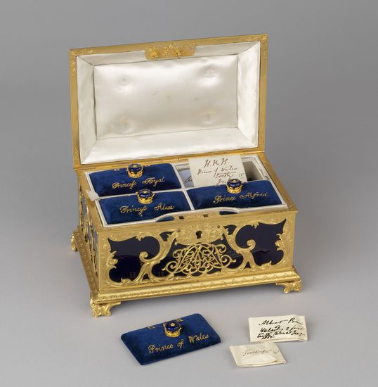 Първите зъбчета на принцове и принцеси