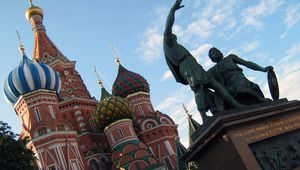 Паметникът на Минин и Пожарски