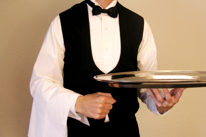 Servityor v restorant