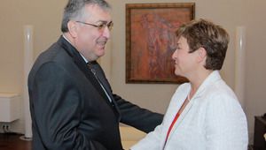 Проф. Георги Близнашки приветства Кристалина Георгиева