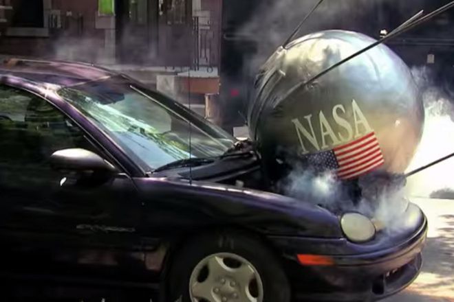 Aparat na nasa da padne varhu kolata ti