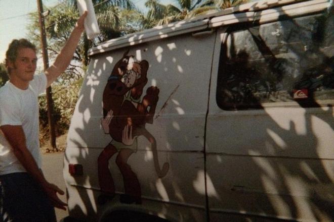 Kris prat kato bezdomnik na havaite