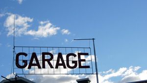 Много компании са стартирали работата си в гараж