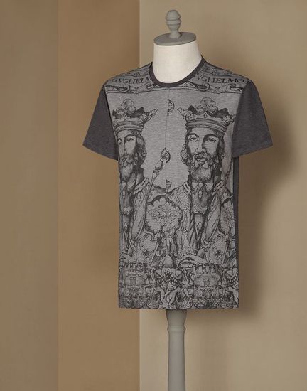 Тениска с нормански крале от Dolce & Gabbana - 475 долара