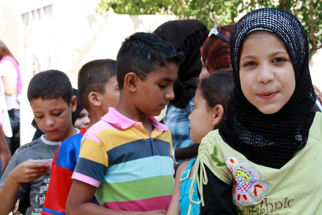 Децата бежанци също искат да учат