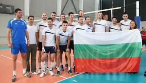 Пламен Константинов и националите ни по волейбол