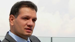 Петър Славов в близък план