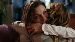 Диляна Попова в кадър от "Революция Z"