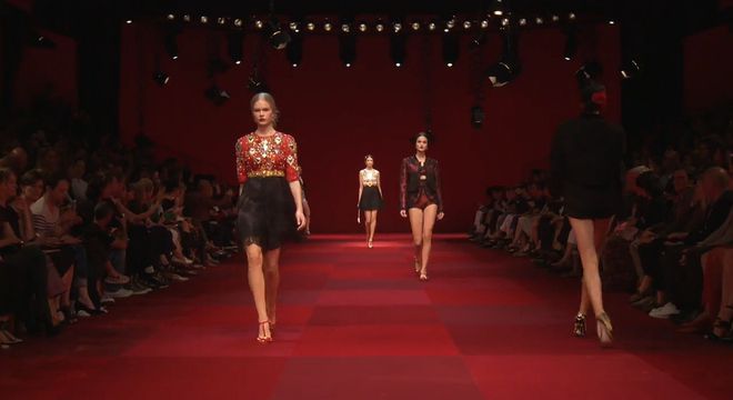 Ревюто на "Долче и Габана" за пролет-лято 2015