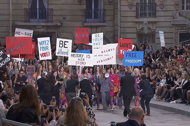 Protestnoto revyu na shanel za prolet lyato 2015