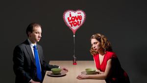 Браян Дейли, "Неумолима афера" - дигитална цветна фотография от серията Tableau Vivant, 2010 г.