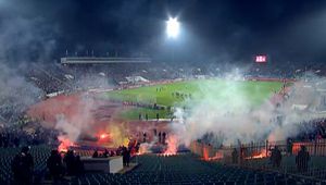 Националният стадион като бойно поле