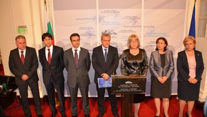 Преговорните екипи на РБ и ГЕРБ