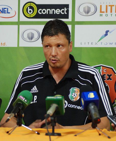 Любослав Пенев през 2010 като треньор на "Литекс"