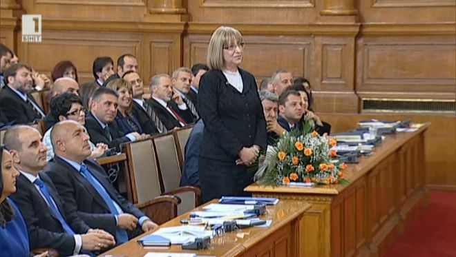 Цецка Цачева след избирането й за парламентарен шеф