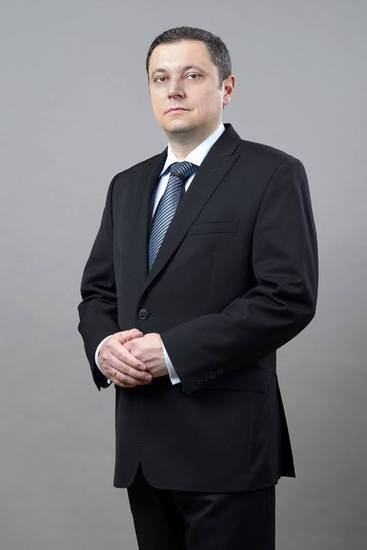 Яне Янев