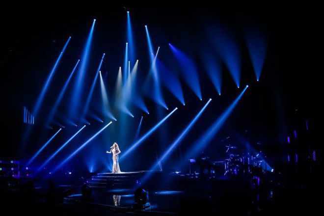 Sara braytman na stsenata