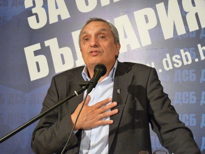 Иван Костов на среща с членове на ДСБ, 2012 г.