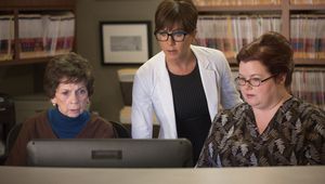 Дженифър Анистън като д-р Джулия Харис