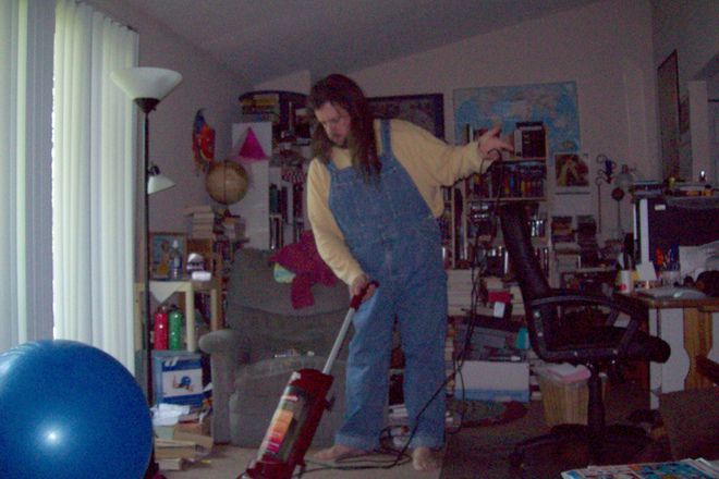 Mazhete koito spodelyat domashni zadalzheniya