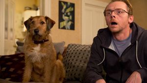 Саймън Пег и кучето в Absolutely Anything
