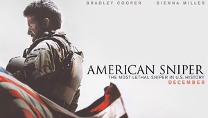 Брадли Купър на плаката за "Американски снайперист"