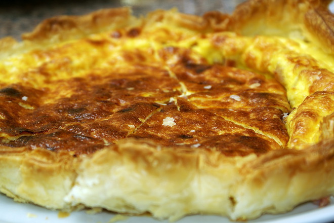 Баница с готови кори