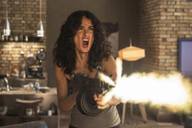 Salma hayek strelya s kartechnitsa